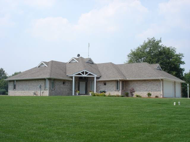 2689 East Wilcox Road Warsaw, IN 46580 - Photo 1 of 9 Gallery Image 1