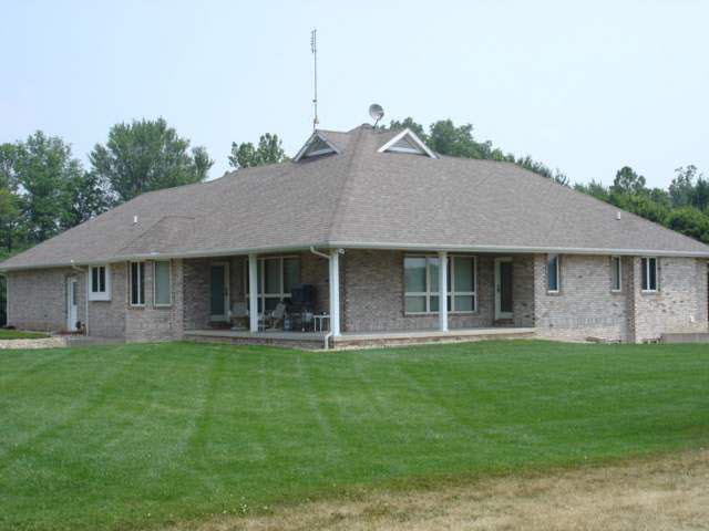 2689 East Wilcox Road Warsaw, IN 46580 - Photo 9 of 9 Gallery Image 9
