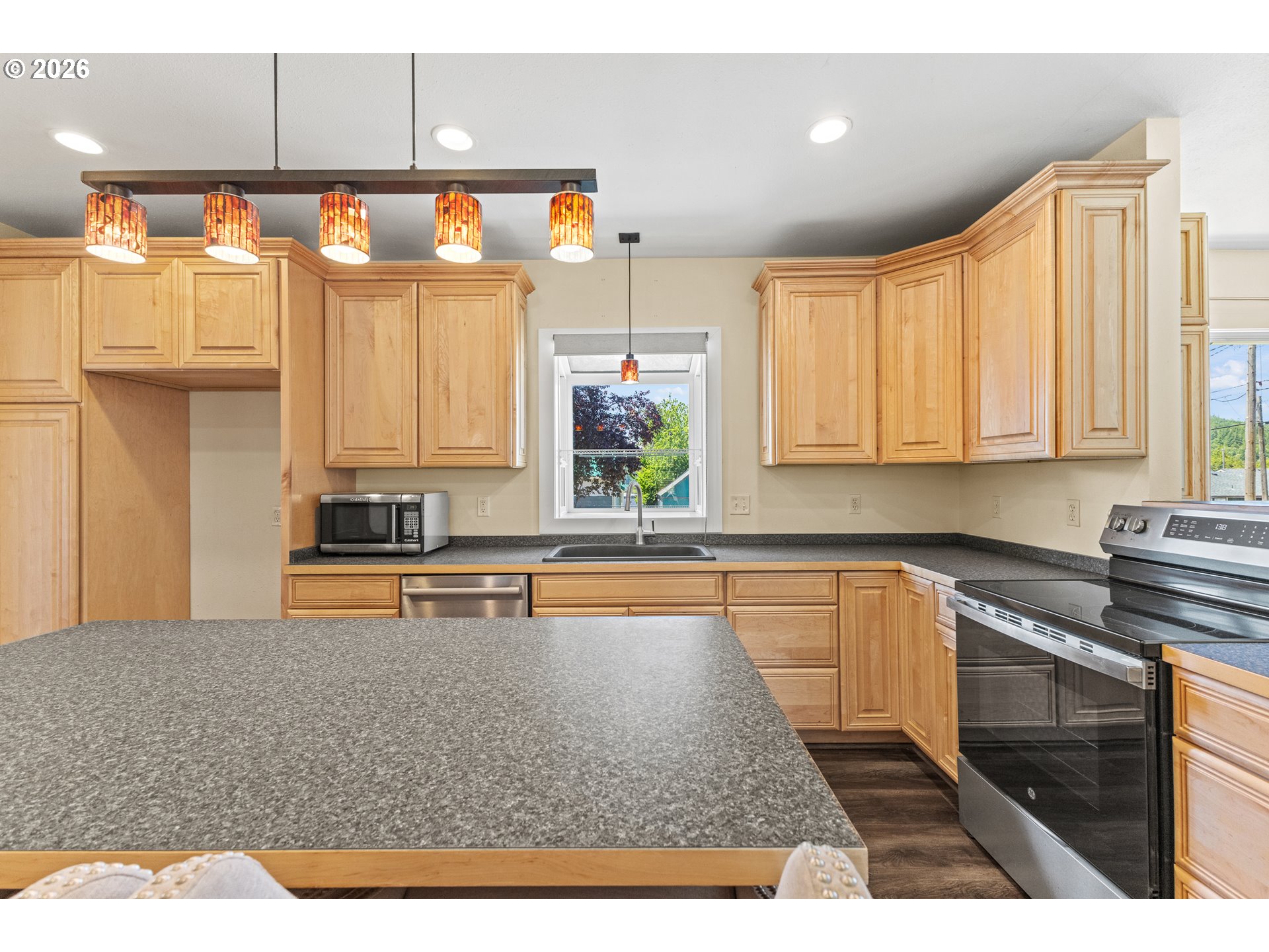 1228 Spruce Street Myrtle Point, OR 97458 - Photo 14 of 44