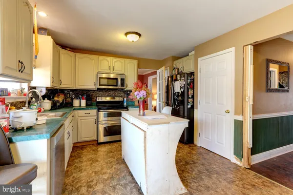 $399,900 | 2584 Willow Brook Lane, Pottstown, PA 19464