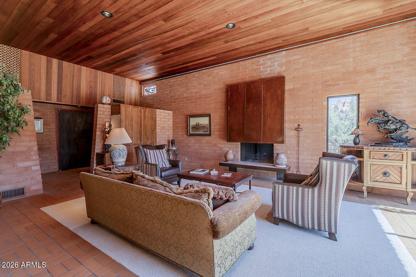 505 Morgan Road Sedona, AZ 86336 - Photo 15 of 55 FORMAL LIVING ROOM
