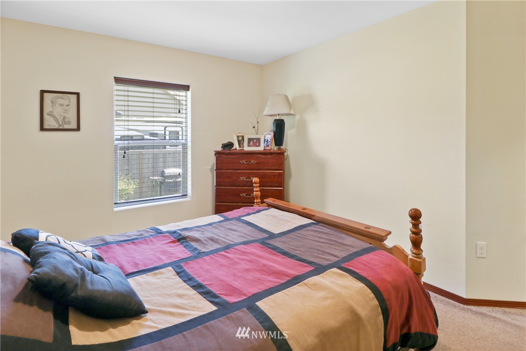 407 Raintree Loop Court Southeast Rainier, WA 98576 - Photo 20 of 38 Gallery Image 20