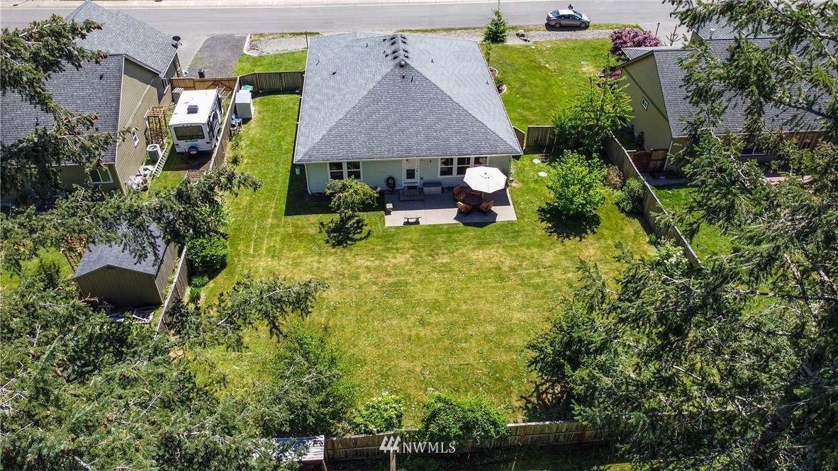 407 Raintree Loop Court Southeast Rainier, WA 98576 - Photo 35 of 38 Gallery Image 35