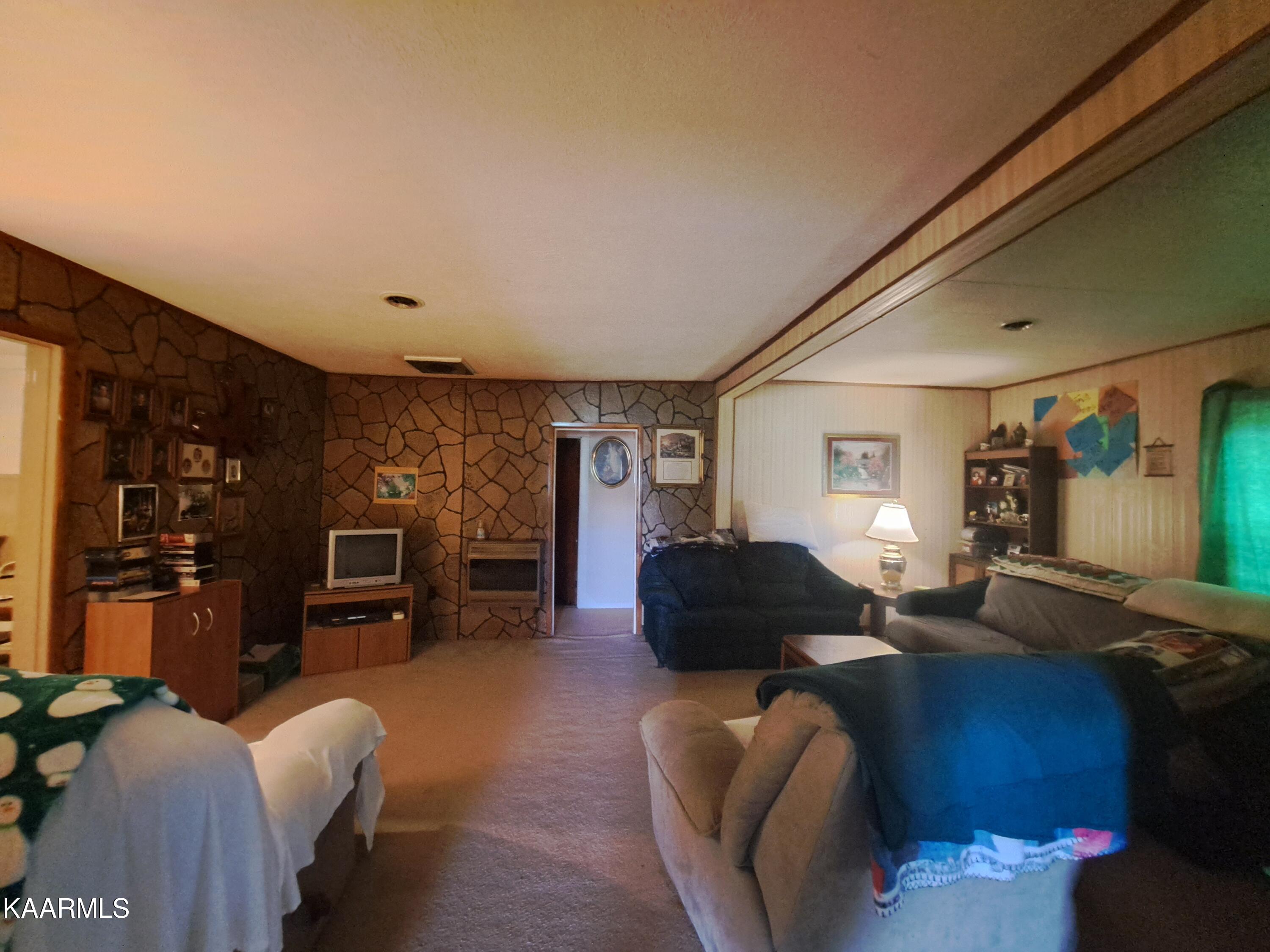 5807 River Road Huntsville, TN 37756 - Photo 25 of 37 20230525_161320