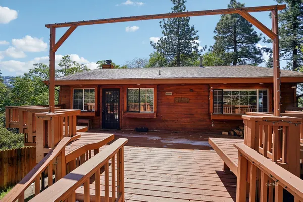$597,000 | 24800 Marion Ridge Drive, Idyllwild, CA 92549