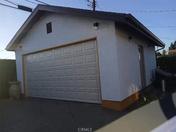 a view of front door