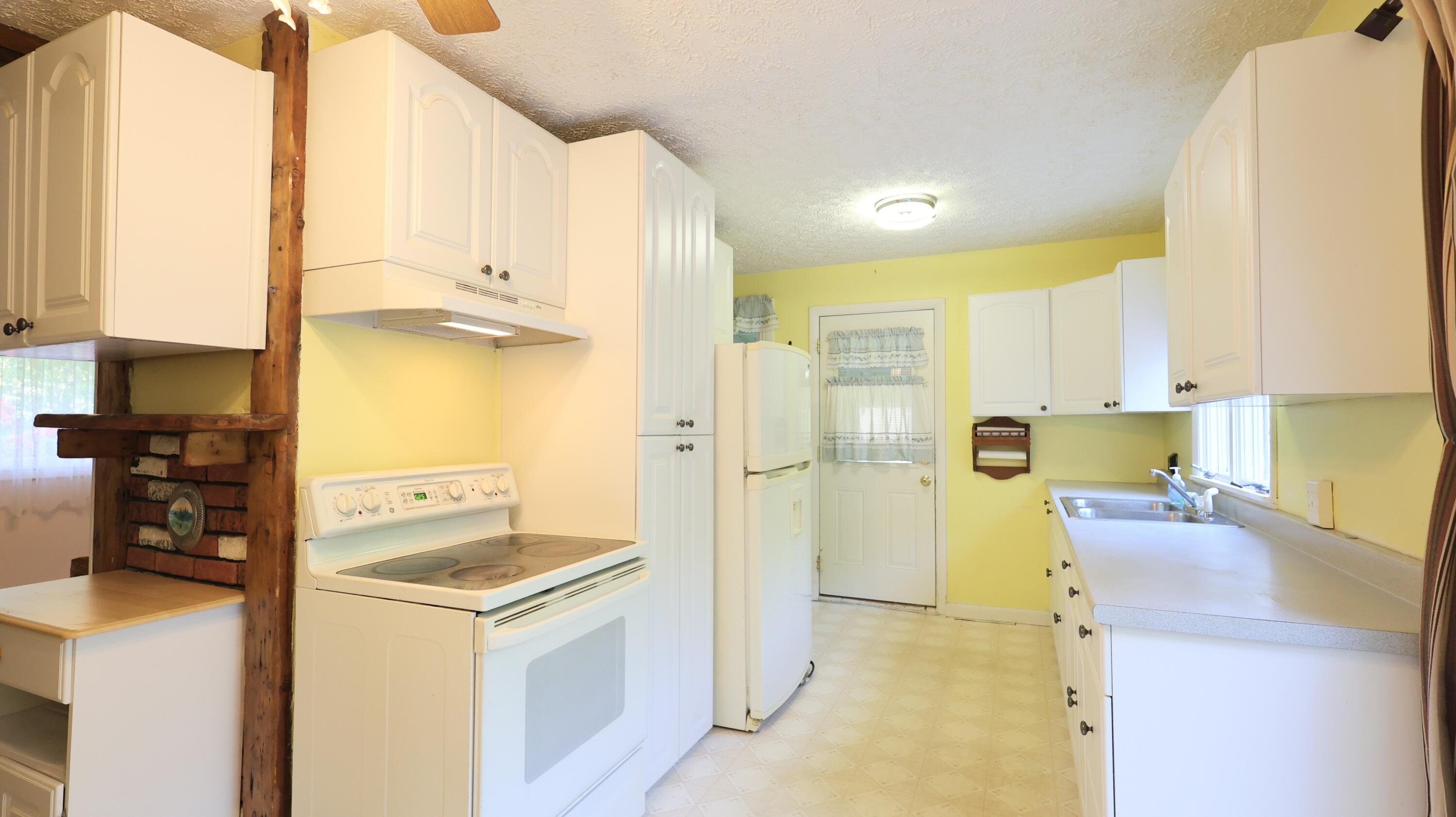 157 Kelley Road Pittston, ME 04345 - Photo 12 of 73 IMG_6174
