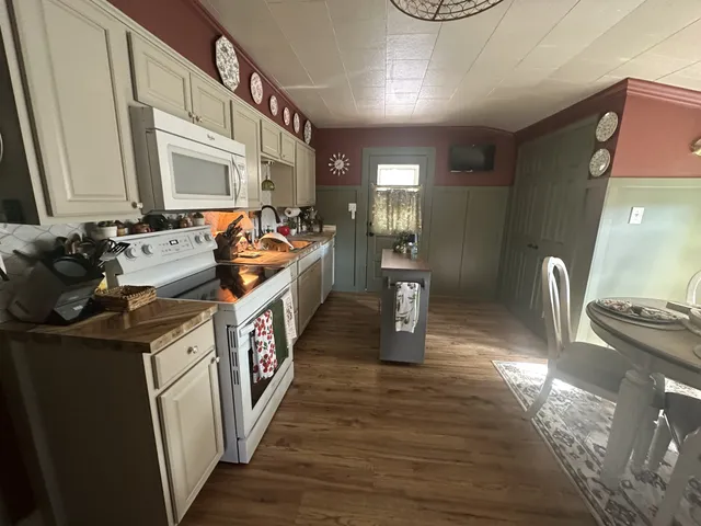 $219,900 | 381 Busby Road, Loretto, TN 38469