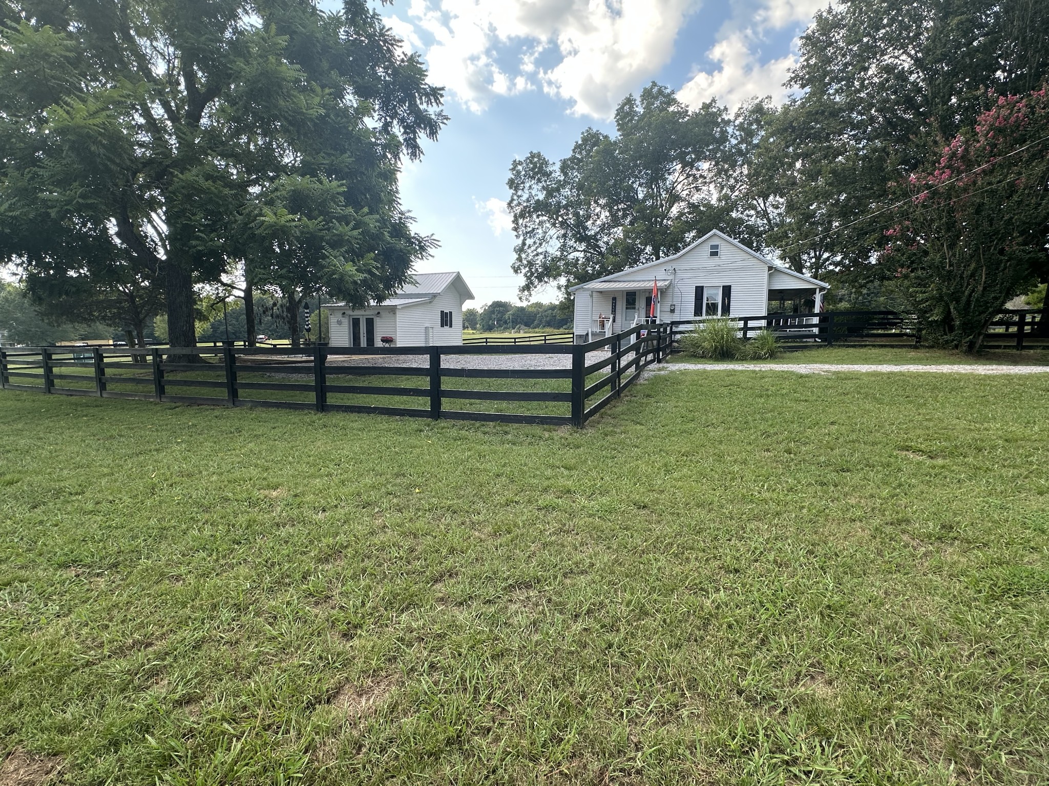 381 Busby Road Loretto, TN 38469 - Photo 8 of 29