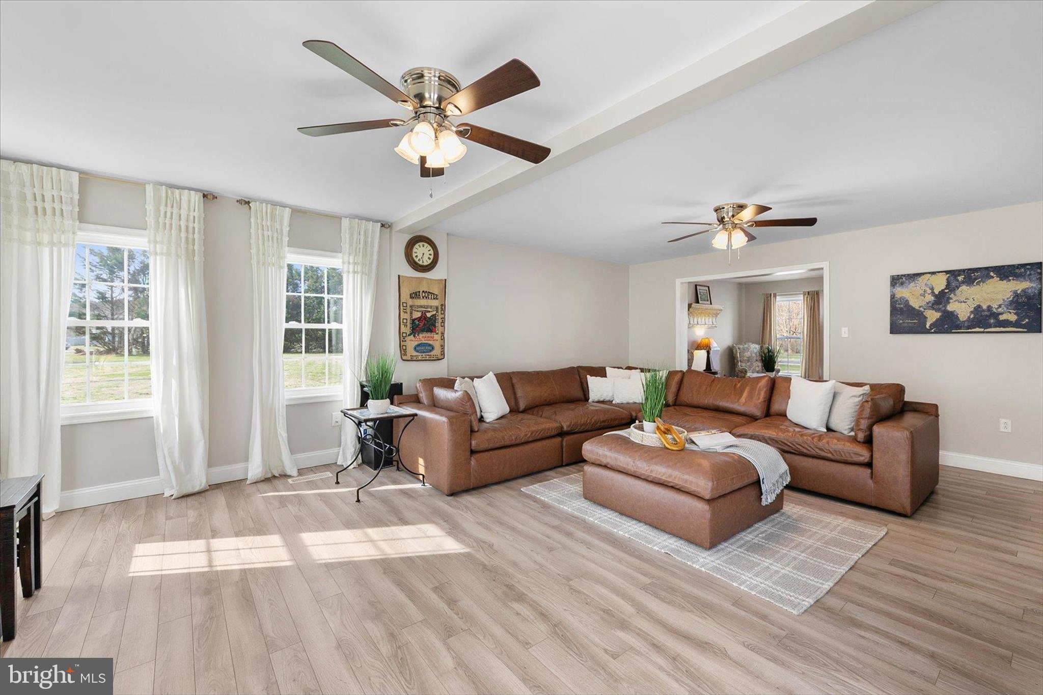 24697 Peterkins Road Georgetown, DE 19947 - Photo 6 of 53 Family Room