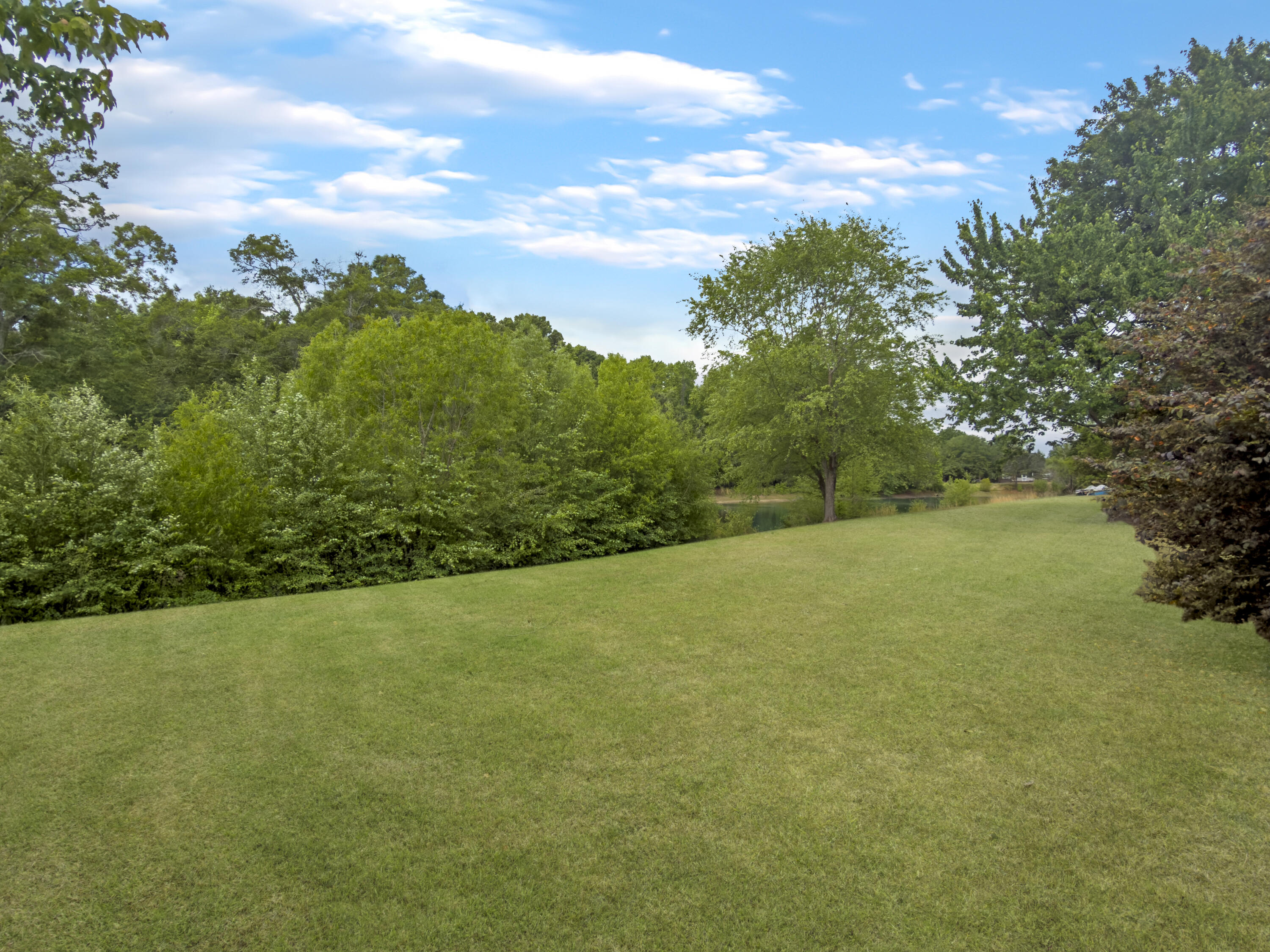1860 Hatteras Way Sumter, SC 29153 - Photo 6 of 38 IMG_3262