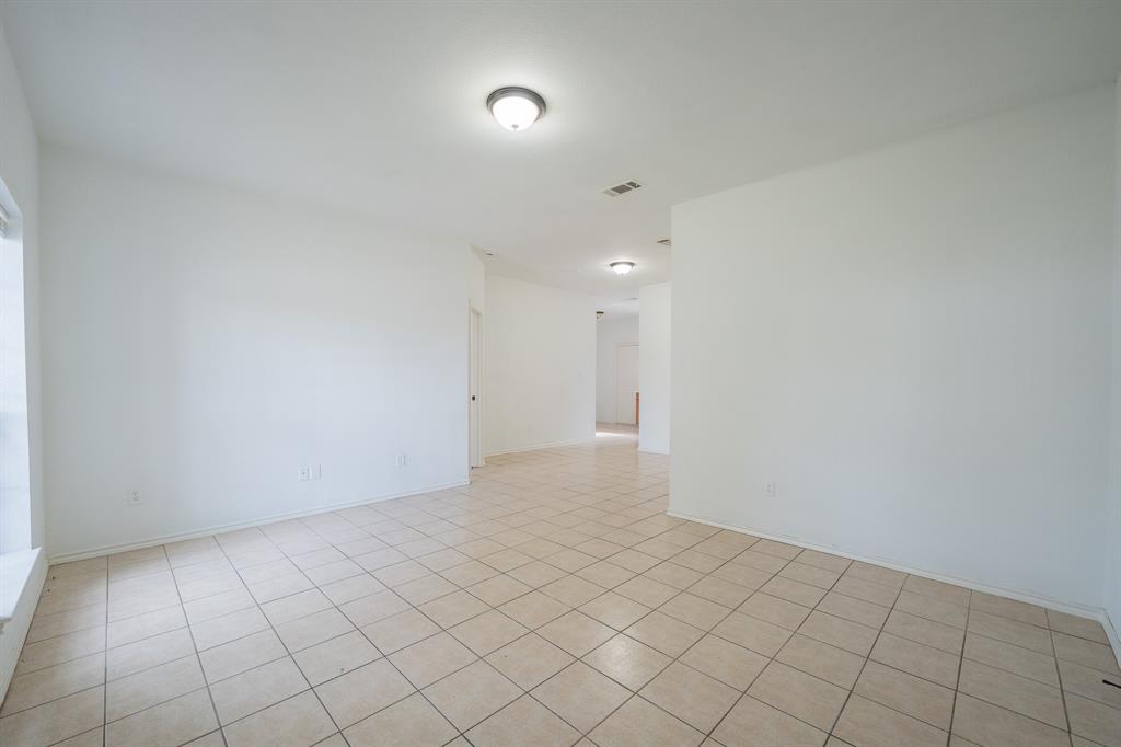 1302 Hendricks Avenue Dallas, TX 75216 - Photo 2 of 12 a view of an empty room