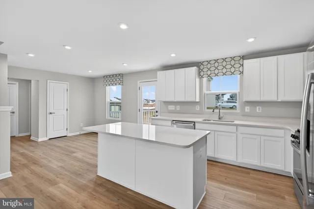 $449,900 | 328 Creekside Drive, New Providence, PA 17560