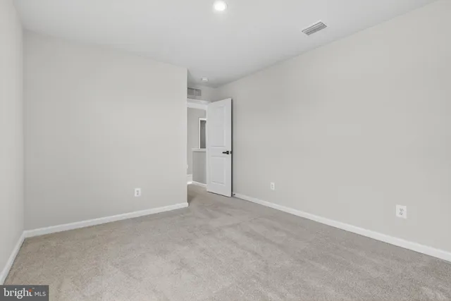 $449,900 | 328 Creekside Drive, New Providence, PA 17560