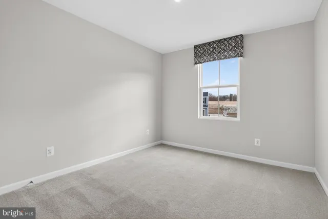 $449,900 | 328 Creekside Drive, New Providence, PA 17560