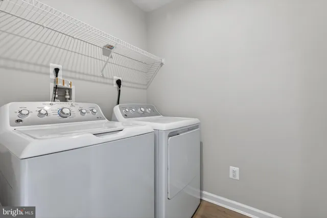 $449,900 | 328 Creekside Drive, New Providence, PA 17560