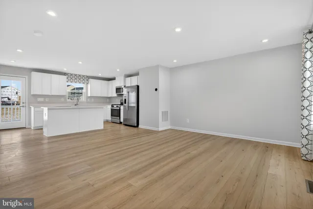 $449,900 | 328 Creekside Drive, New Providence, PA 17560