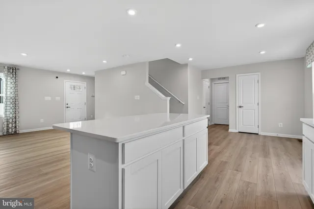 $449,900 | 328 Creekside Drive, New Providence, PA 17560