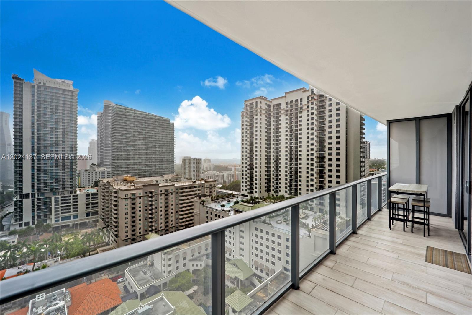 45 Southwest 9th Street, Unit 1905 Miami, FL 33130 - Photo 12 of 13