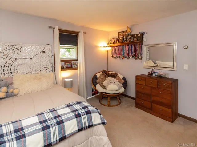 $584,500 | 89 Birch Drive, Pleasant Valley, NY 12569