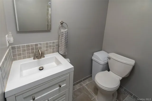 $584,500 | 89 Birch Drive, Pleasant Valley, NY 12569