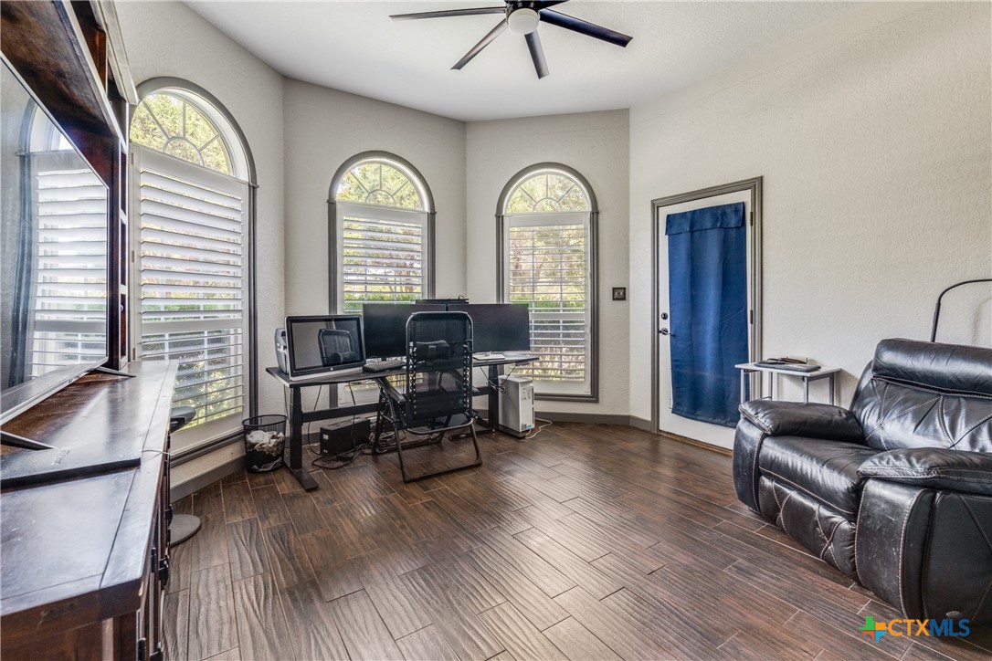 25867 Lewis Ranch Road New Braunfels, TX 78132 - Photo 20 of 42