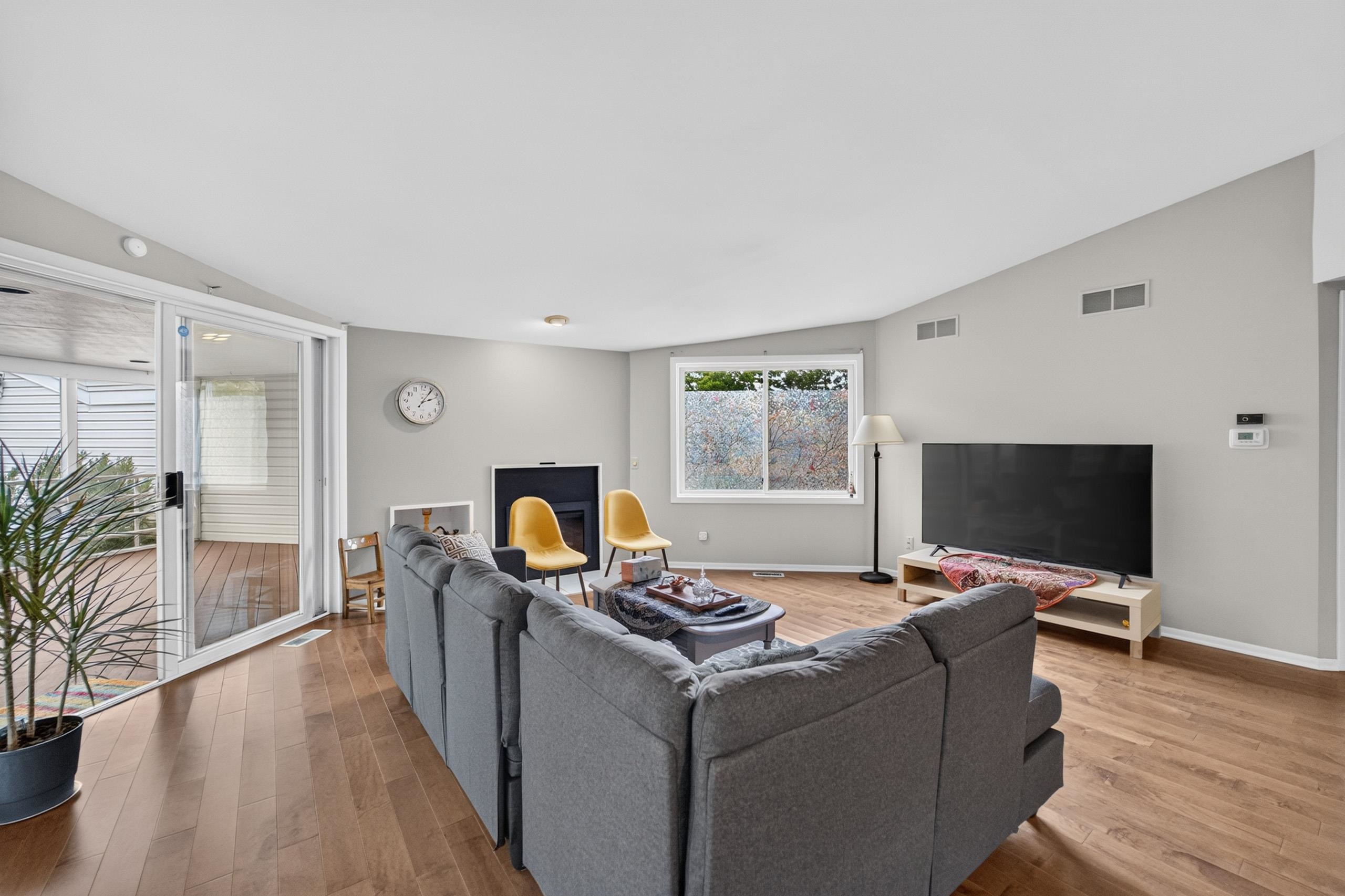 434 North Westfield Road Madison, WI 53717 - Photo 2 of 45