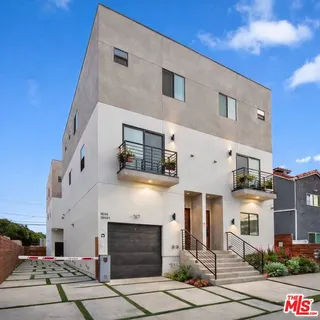 $3,790,000 | 1842 South Sycamore Avenue, Los Angeles, CA 90019