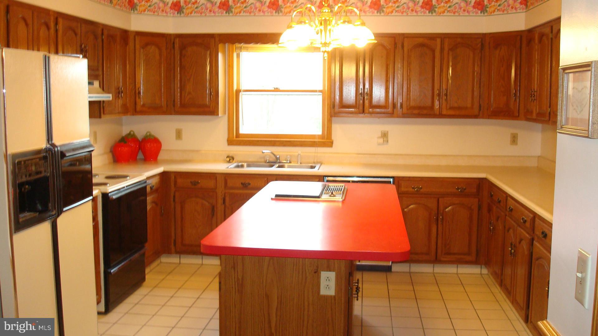 13904 Double Pine Road Flintstone, MD 21530 - Photo 5 of 16 Kitchen