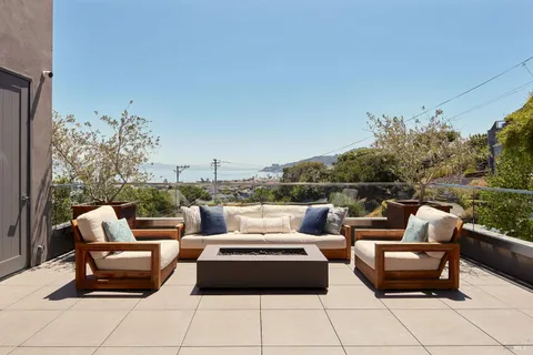 $5,388,000 | 4755 Paradise Drive, Tiburon, CA 94920