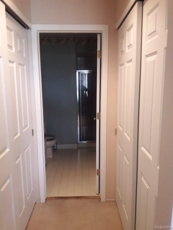 526 Tennyson Rochester Hills, MI 48307 - Photo 14 of 16