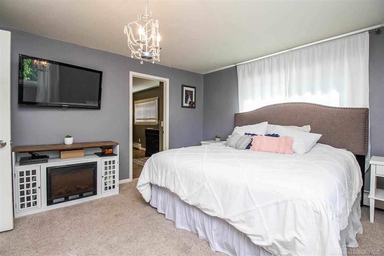 7470 Drexler Road St. Clair, MI 48079 - Photo 19 of 57 50017954-18.JPG