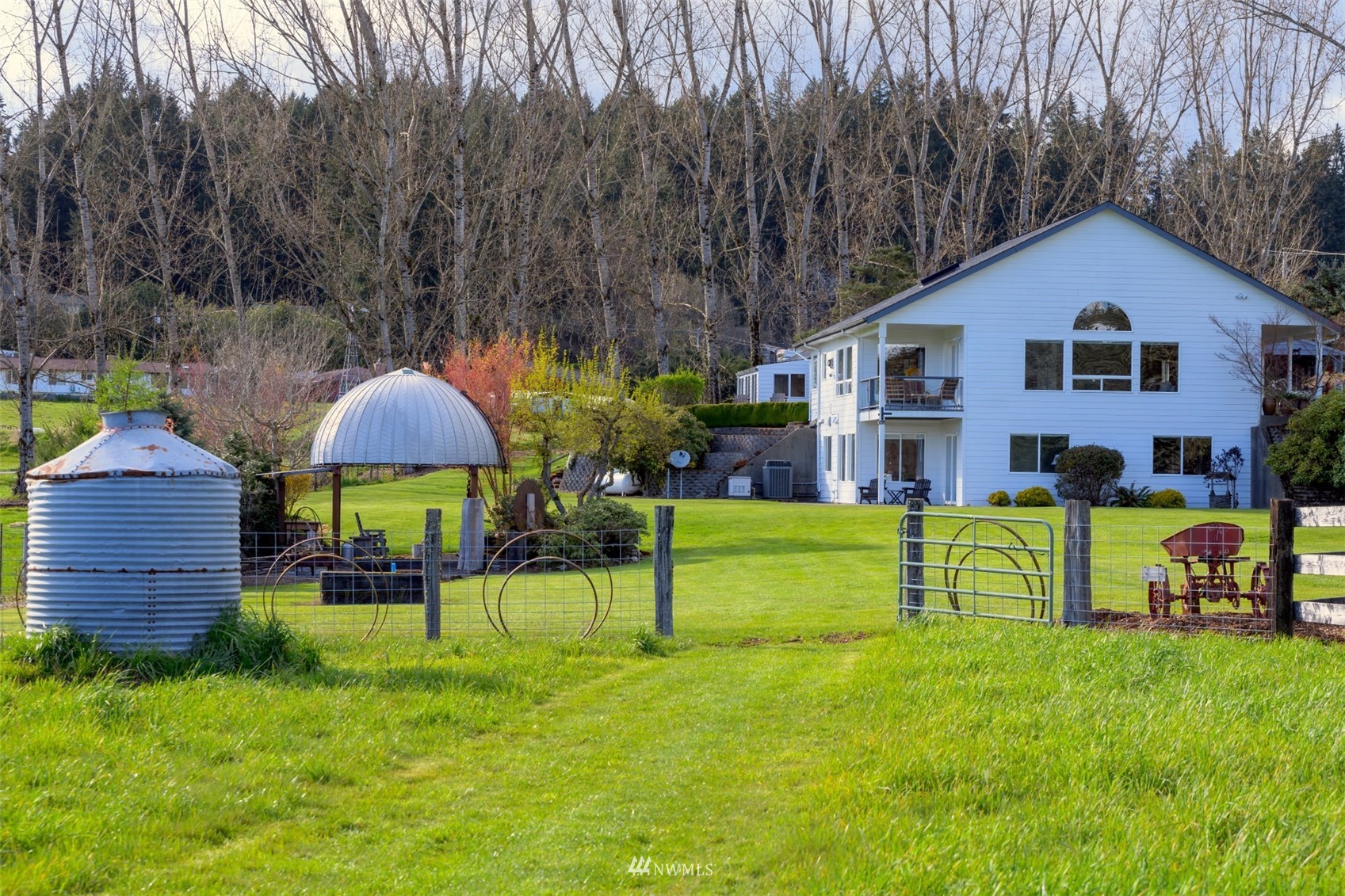 500 Southeast Lider Road Port Orchard, WA 98367 - Photo 1 of 34 Gallery Image 1