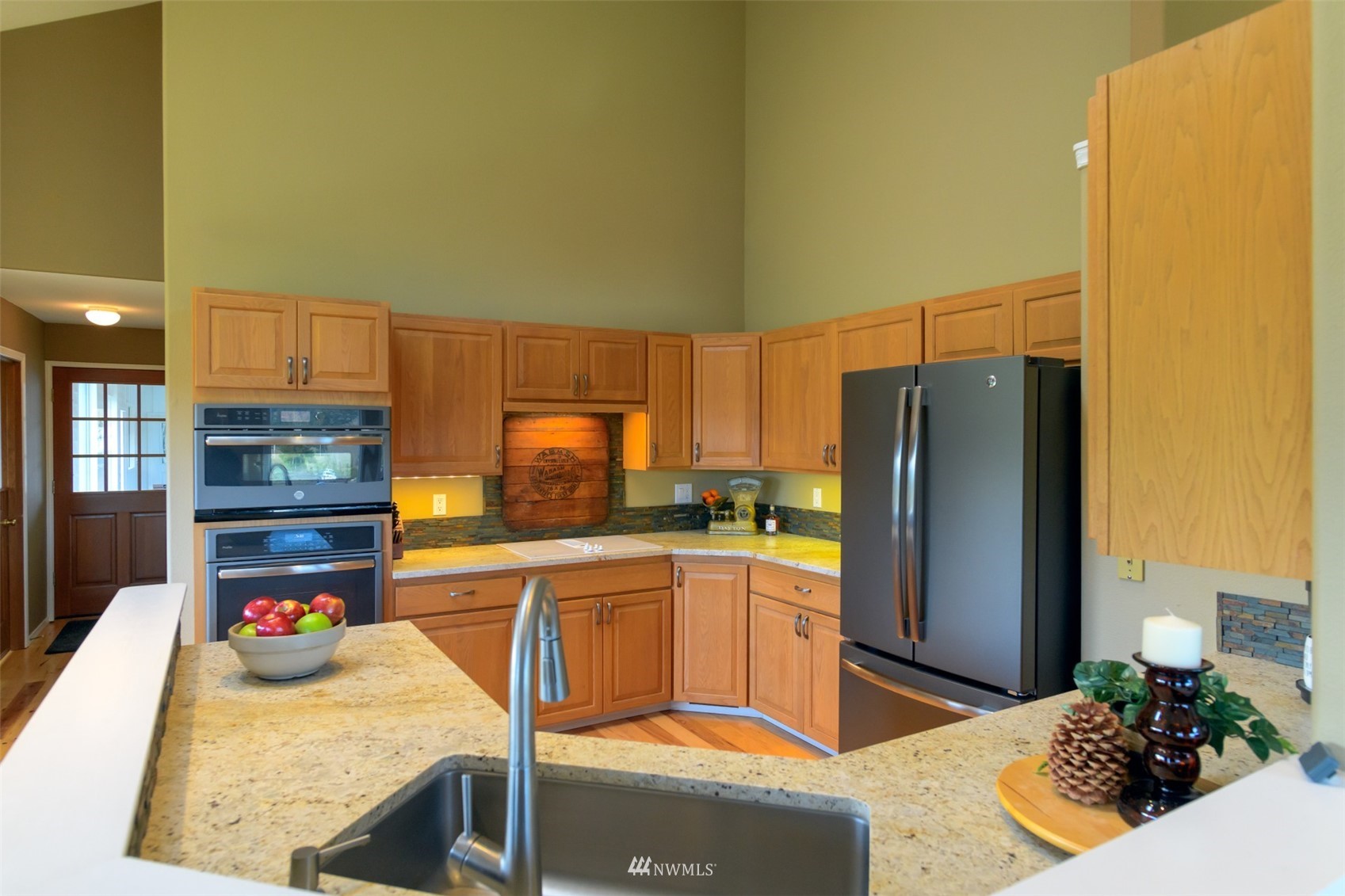 500 Southeast Lider Road Port Orchard, WA 98367 - Photo 4 of 34 Gallery Image 4