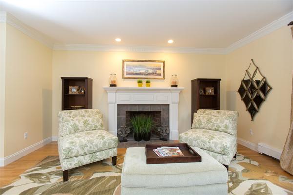 128 Arch Street Needham, MA 02492 - Photo 5 of 20 Gallery Image 5