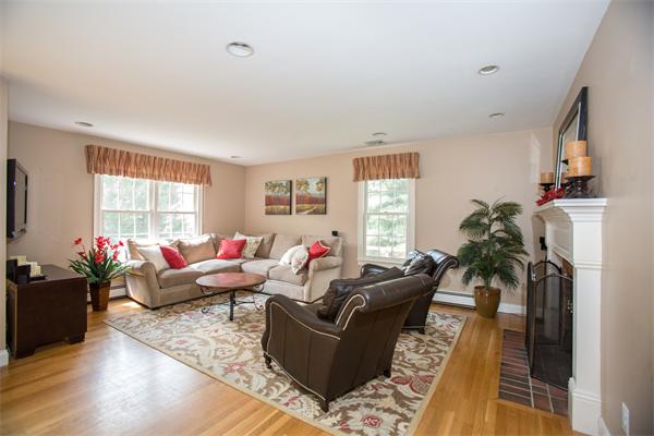 128 Arch Street Needham, MA 02492 - Photo 8 of 20 Gallery Image 8
