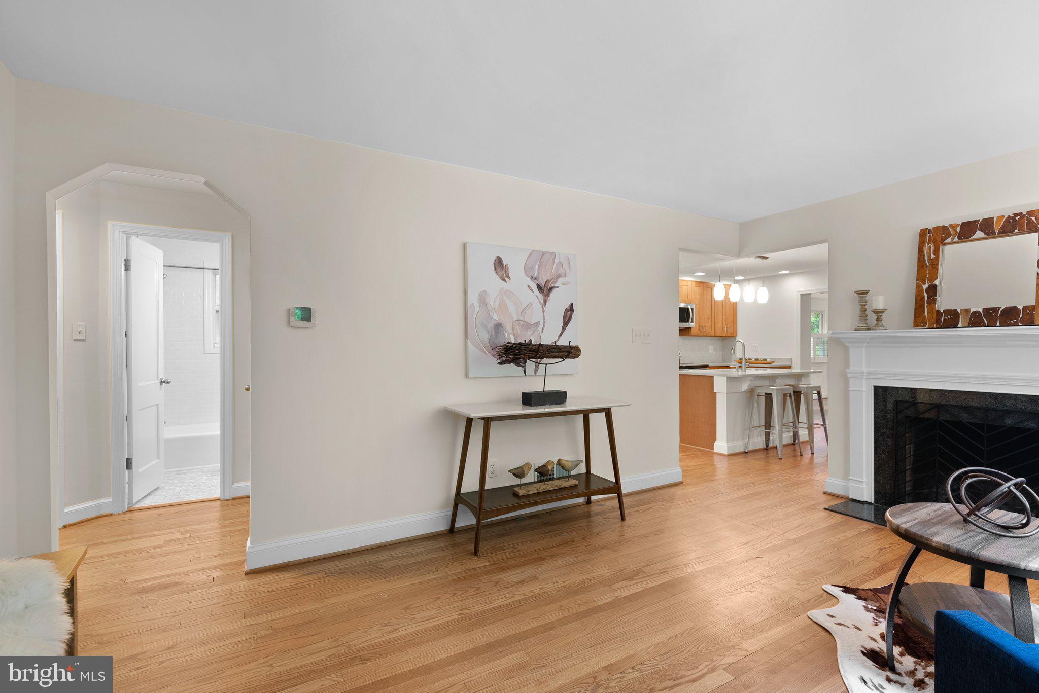 204 Parkside Road Silver Spring, MD 20910 - Photo 3 of 57