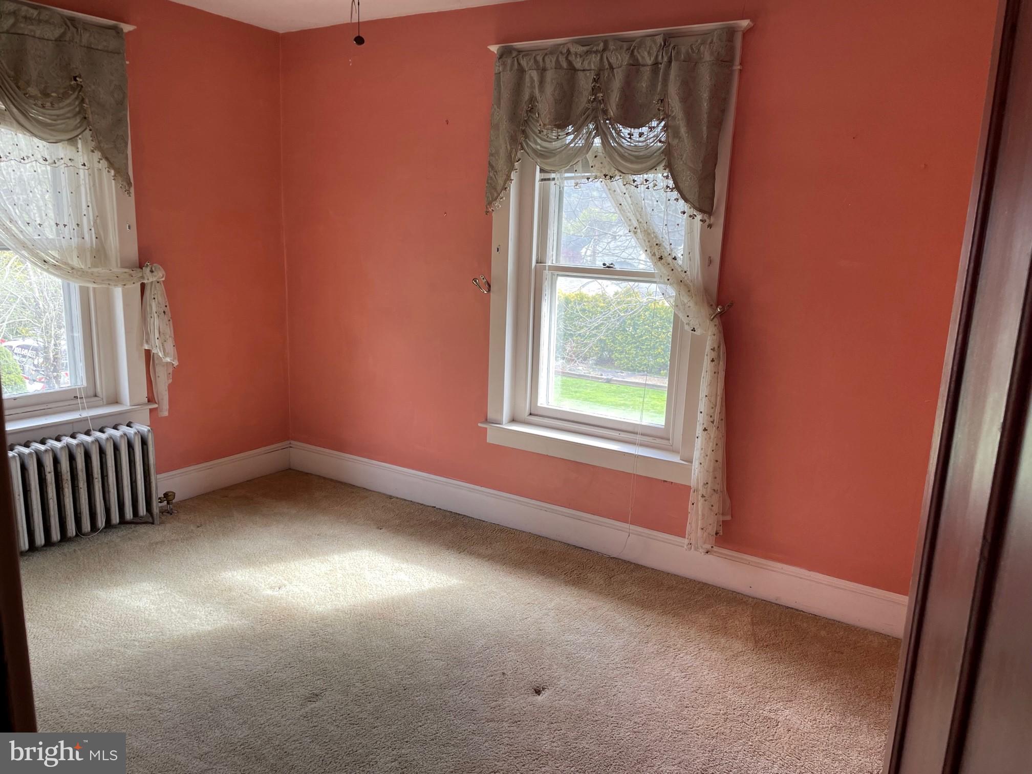 225 Linden Lane Riegelsville, PA 18077 - Photo 17 of 27 Bedroom #3