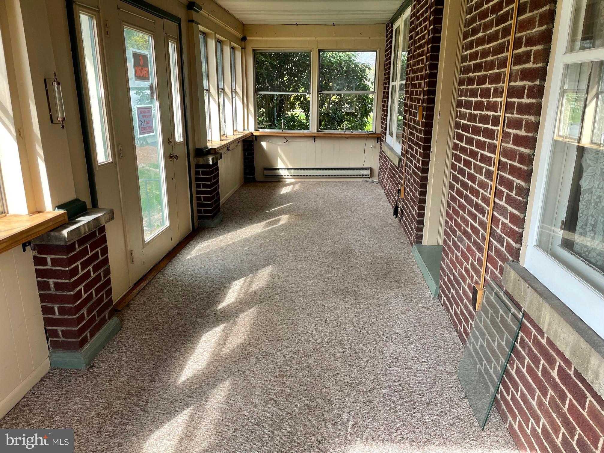 225 Linden Lane Riegelsville, PA 18077 - Photo 7 of 27 Front porch