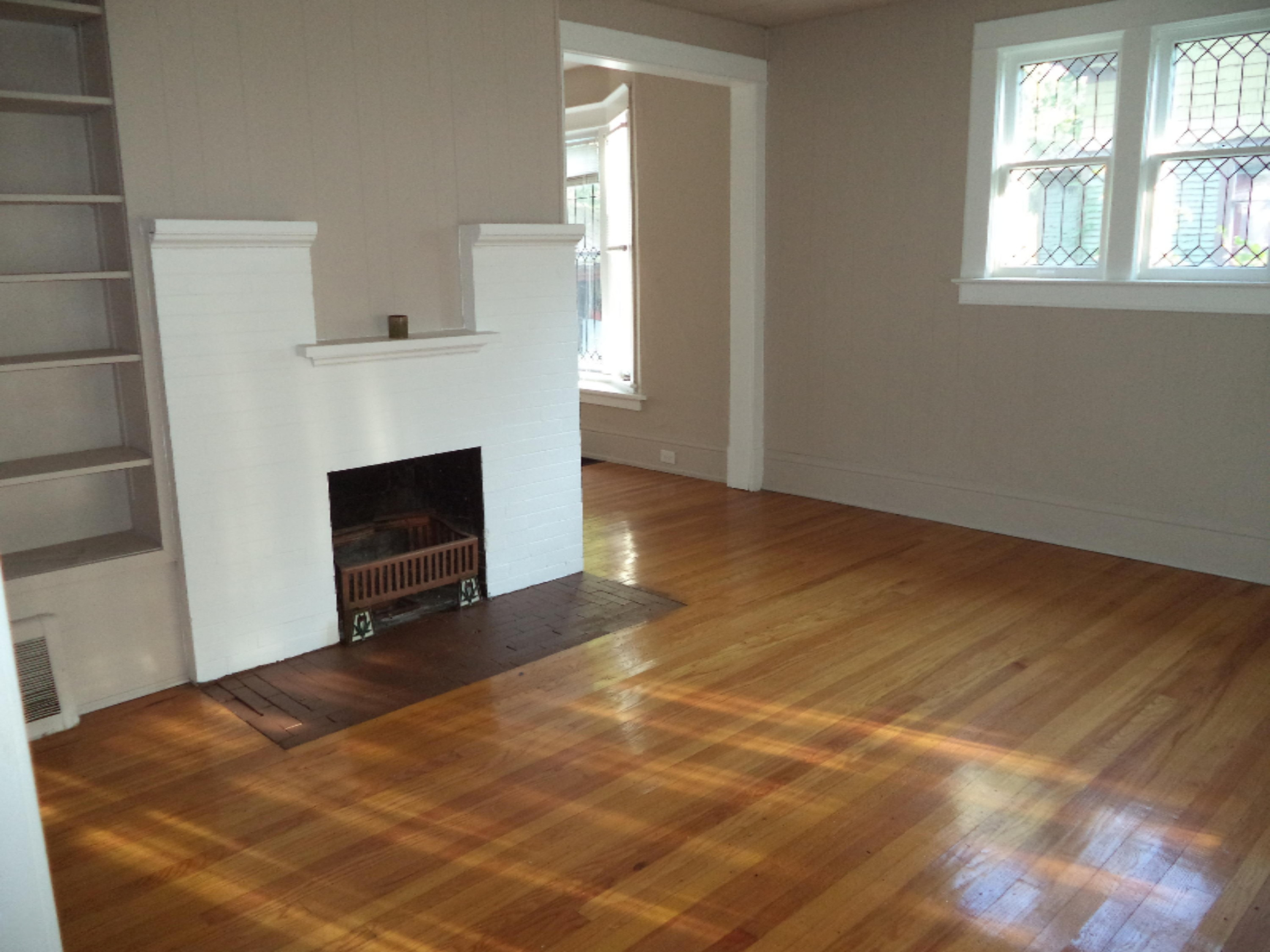 1640 5th Street Muskegon, MI 49441 - Photo 2 of 26 DSC04257