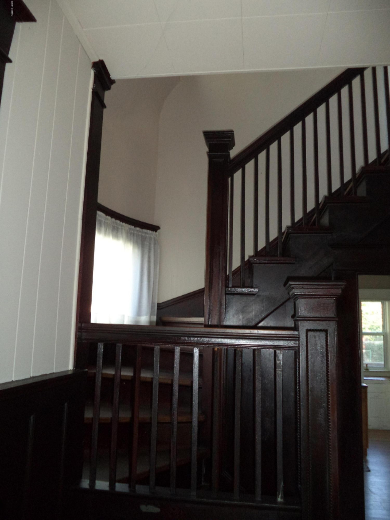 1640 5th Street Muskegon, MI 49441 - Photo 10 of 26 DSC04271