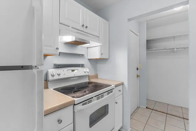 $140,000 | 4397 Wilshire Boulevard, Unit 204, Mound, MN 55364