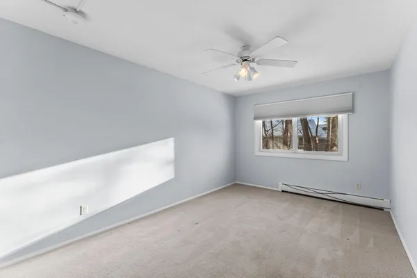 $140,000 | 4397 Wilshire Boulevard, Unit 204, Mound, MN 55364