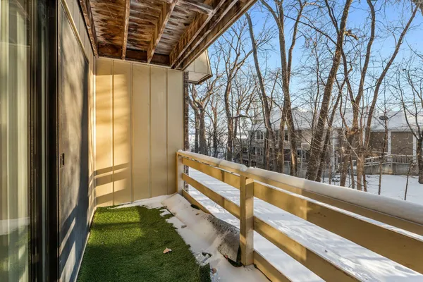 $140,000 | 4397 Wilshire Boulevard, Unit 204, Mound, MN 55364