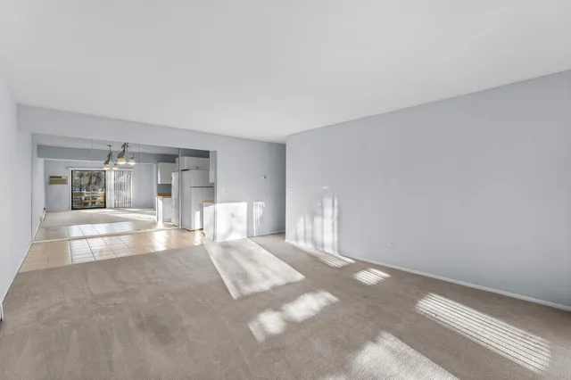 $140,000 | 4397 Wilshire Boulevard, Unit 204, Mound, MN 55364