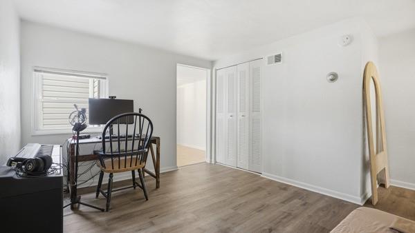 1311 Bingham Street Pittsburgh, PA 15203 - Photo 22 of 25 a view of a livingroom with furniture