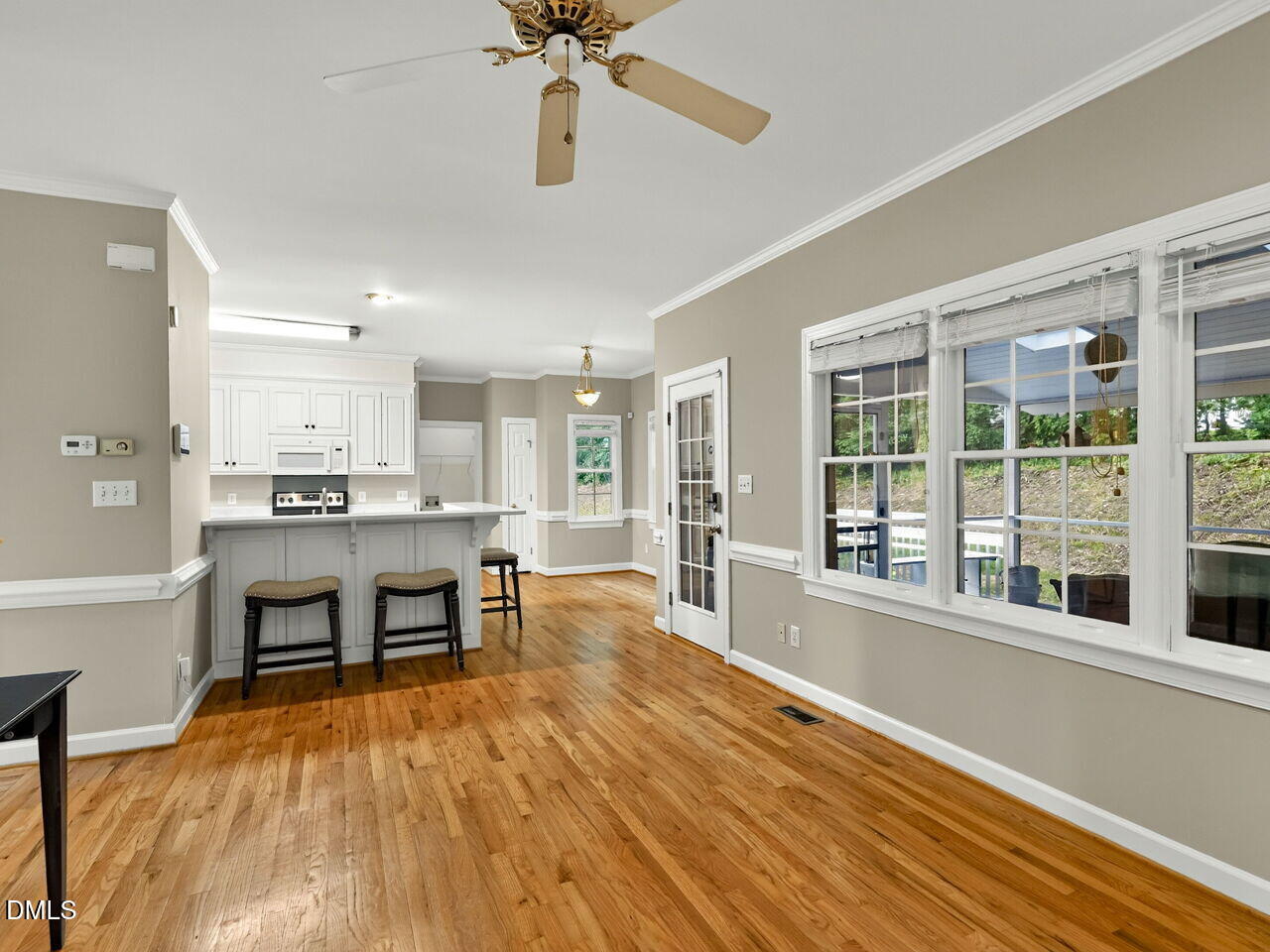 305 Neuse Ridge Drive Clayton, NC 27527 - Photo 8 of 36 009-1280x960-family-breakfast-kitchen