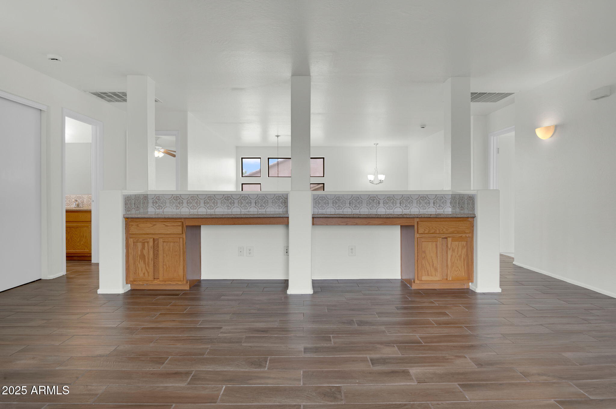 7325 West Williams Street Phoenix, AZ 85043 - Photo 24 of 30 Loft with Built-in Desks