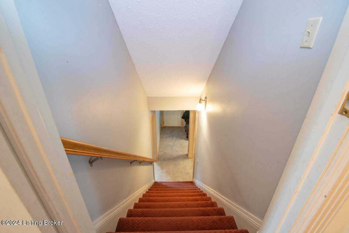 706 Elm Road Elizabethtown, KY 42701 - Photo 37 of 48 706 Elm Road-53