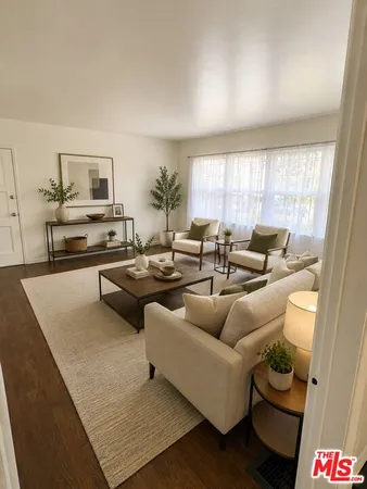 $2,675 | 3311 1/2 West 78th Street, Unit 112, Los Angeles, CA 90043